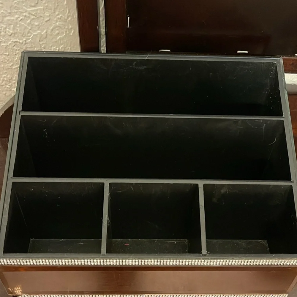Nanette Lepore Black and Silver Makeup Organizer with Multiple Compartments